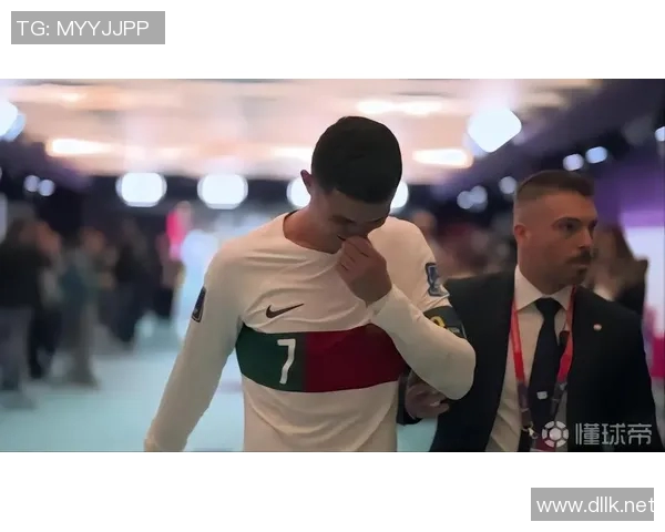 喜力广告中的足球明星是谁揭秘以及他们的精彩瞬间回顾 喜力广告中的足球明星是谁揭秘以及他们的精彩瞬间回顾